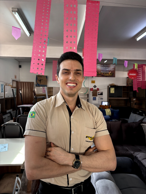 Lucas, vendedor da Styllo Móveis